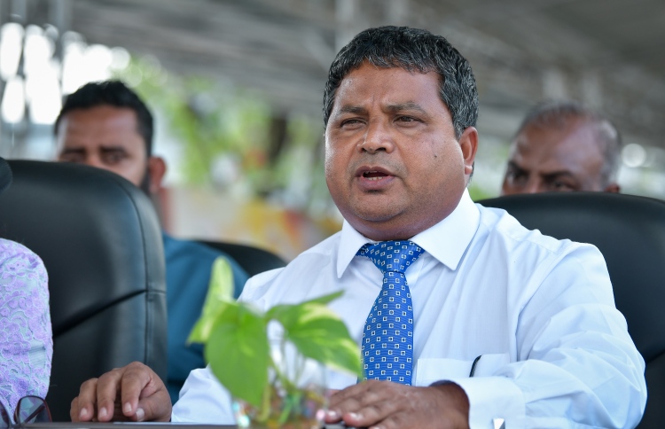 ހަކަތަ ބޭނުންކުރާ ވަރު އަންގާ ލޭބަލަށް ހިޔާލު ހޯދަނީ