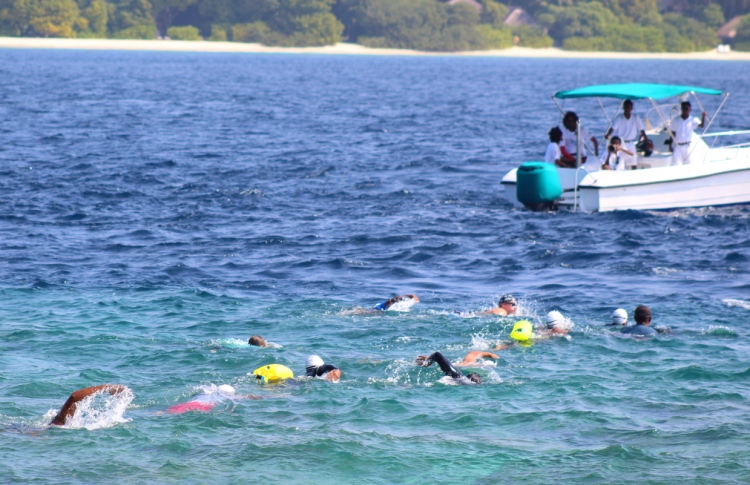 ކަނޑު ހުރަސްކޮށް ރާއްޖޭގެ އެންމެ ދިގު ފެތުން ފަތައިފި