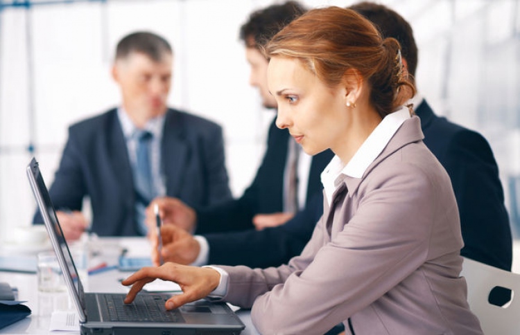 ފިރިހެނުންނަށް ވުރެ އަންހެނުންގެ ސިކުނޑި ޒުވާން