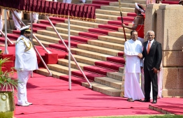 Colombo, February 5, 2019: Sri Lankan President Maithripala Sirisena (C) shakes hands with Maldivian President Ibrahim Mohamed Solih during the latter's first state visit to Sri Lanka. PHOTO/PRESIDENT'S OFFICE