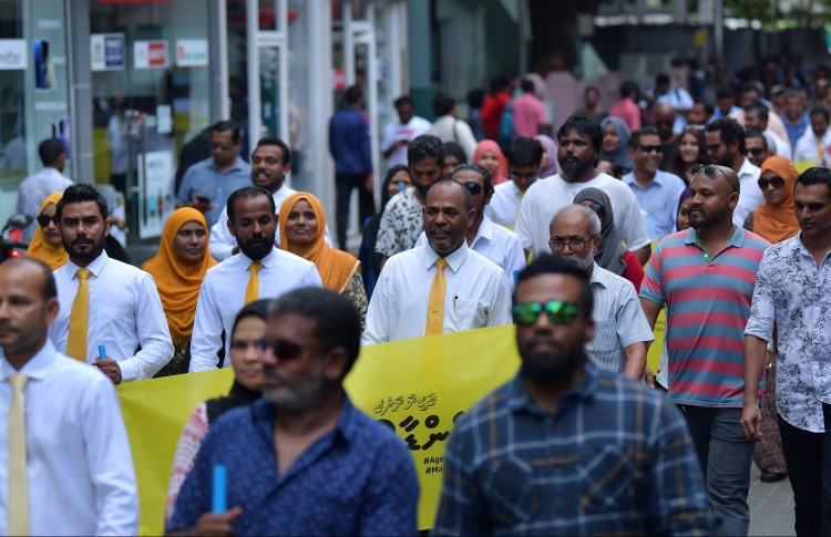 އާންމު އިންތިހާބު: ވޯޓު ގަނެ ވިއްކުމުގެ ވިޔަފާރިއެއް؟