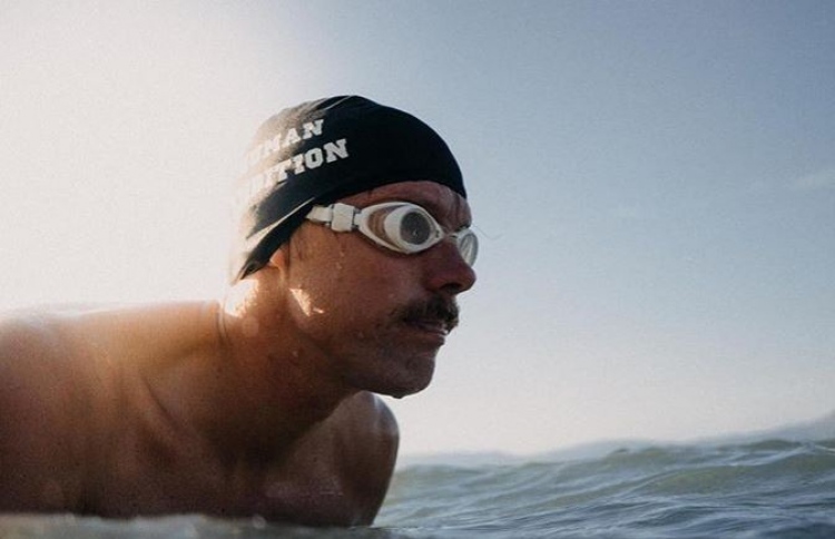 "މިހިރީ ރީތި ފަޅުތައް، އަވަހަށް އެރި ފަތާ!"