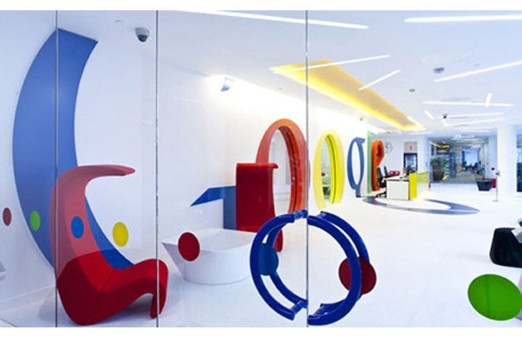 ގޫގުލް ޗިޕް ޑިޒައިންކުރަނާނެ މީހުން ހޯދަނީ