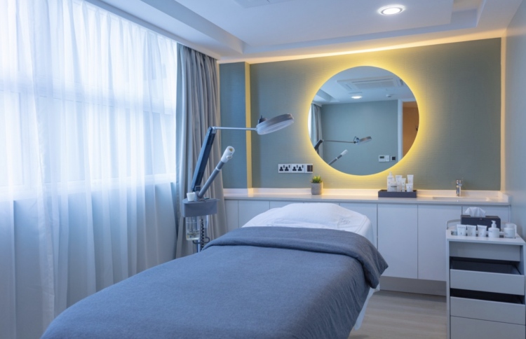 ކޮކޯ ޝީކް އިން "ހައިޑްރާ ފޭޝަލް" ތައާރަފްކުރަނީ