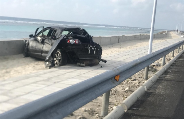 ހައިވޭގެ އެކްސިޑެންޓަކަށް ފިޔަވަޅު އަޅަން ފޮނުވައިފި