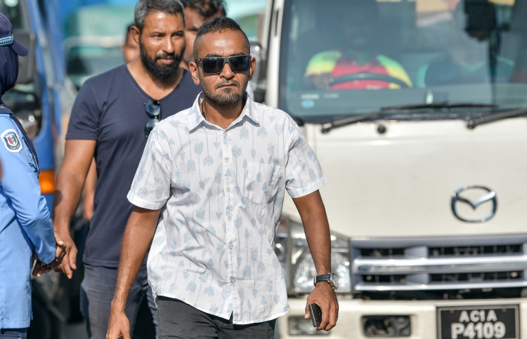 އިމްރާން ދައްކަނީ ދޮގު ވާހަކަތަކެއް: ޔާމީންގެ އާއިލާ