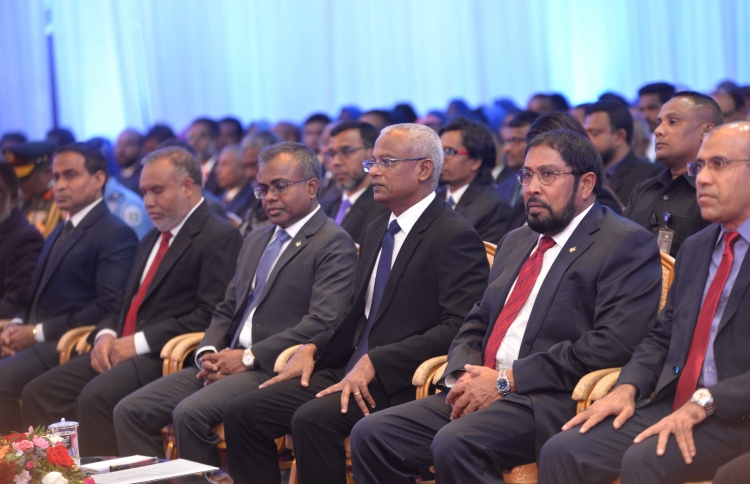 އެންމެ ބޮޑެތި ވައުދުތަކަށް ހުރަސް އެޅިފައި!