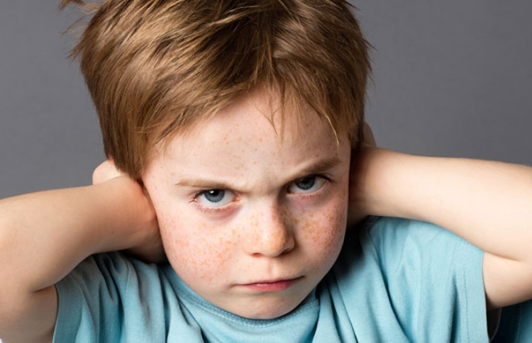 ދަރިފުޅު "ބަސް ނާހަނީ" ކީއްވެ؟