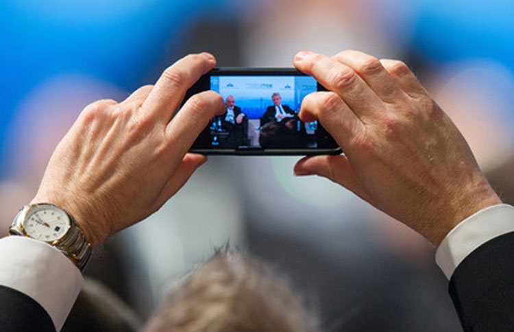 އާ ކަމެއް ނެތުމުން، ސްމާޓްފޯނު ވިޔަފާރި ދަށްވަނީ