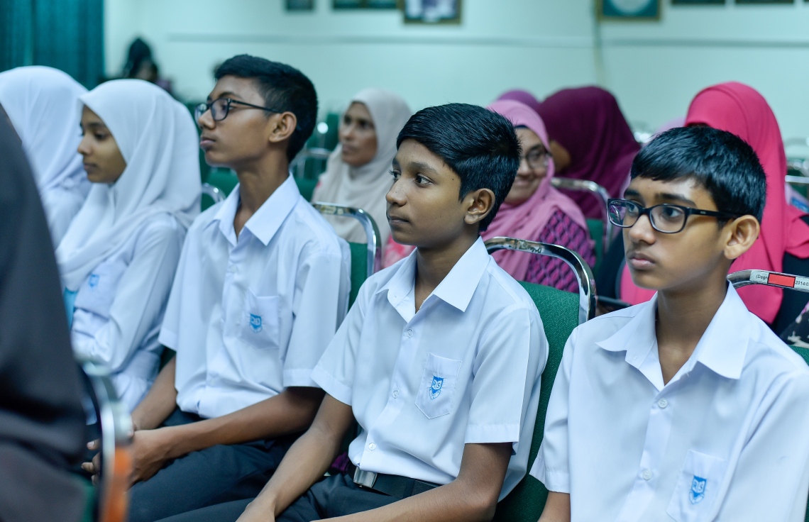 މާލެ: ފެބުރުއަރީ 27، ދިވެހިރާއްޖޭގެ ގައުމީ ތާރީޚު ދުވަހުގެ ރަސްމީ ޖަލްސާގެ ތެރެއިން؛ި-.-- ފޮޓޯ: އަހުމަދު ނިޝާތު /މިހާރު