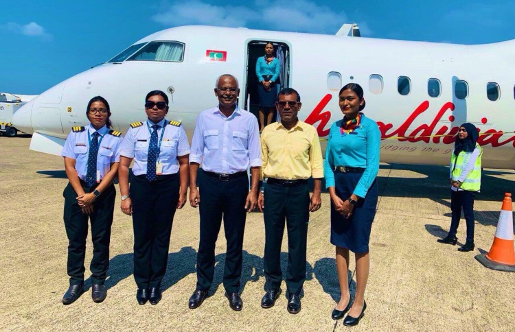 ހާއްސަ ދުވަހު، އަންހެން ކްރޫންނާއެކު ރައީސް އައްޑުއަށް