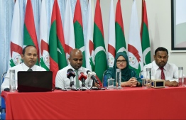 Members of Anti-Corruption Commission at a press conference. PHOTO: HUSSAIN WAHEED/MIHAARU