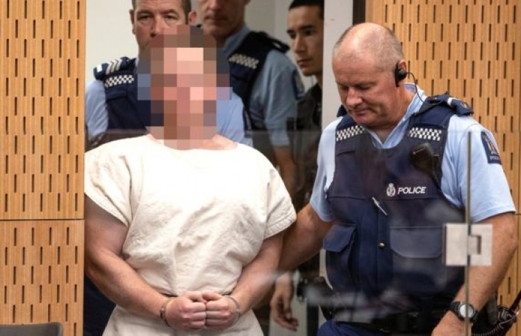 މިސްކިތުގައި ހަމަލާ ދިން މީހާ އަށް މަރުގެ 50 ދައުވާ