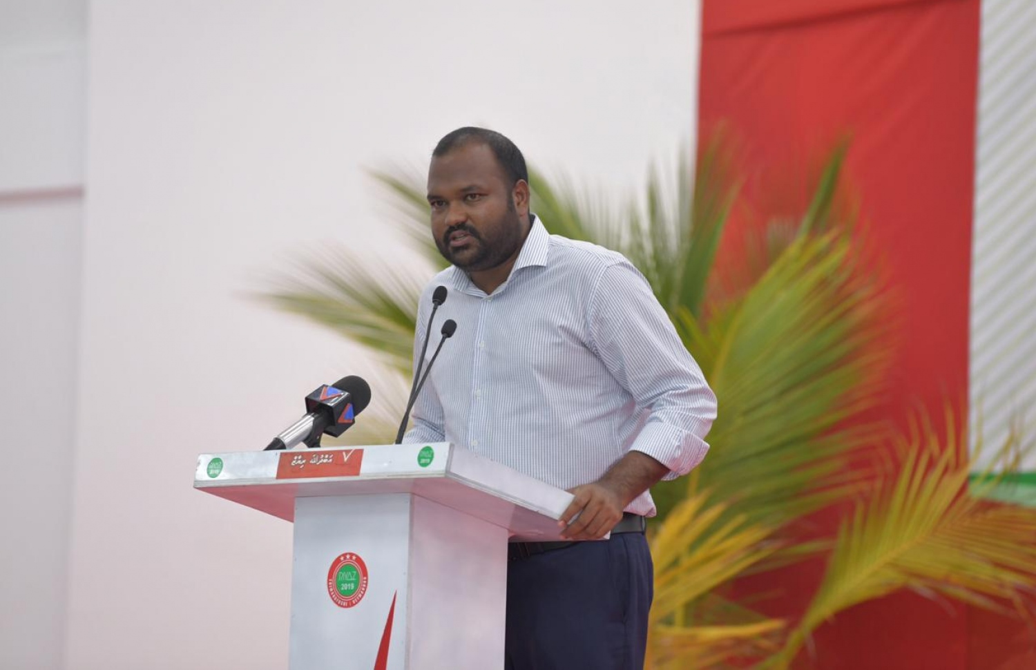 ޖުމްހޫރީ ޕާޓީގެ ރައީސް އަލީ ވަހީދު: ގާސިމާއި ރައީސް އެކުގައި ތިއްބަވާނެ ކަމަށް ވިދާޅުވި-- ފޮޓޯ: ޖޭޕީ