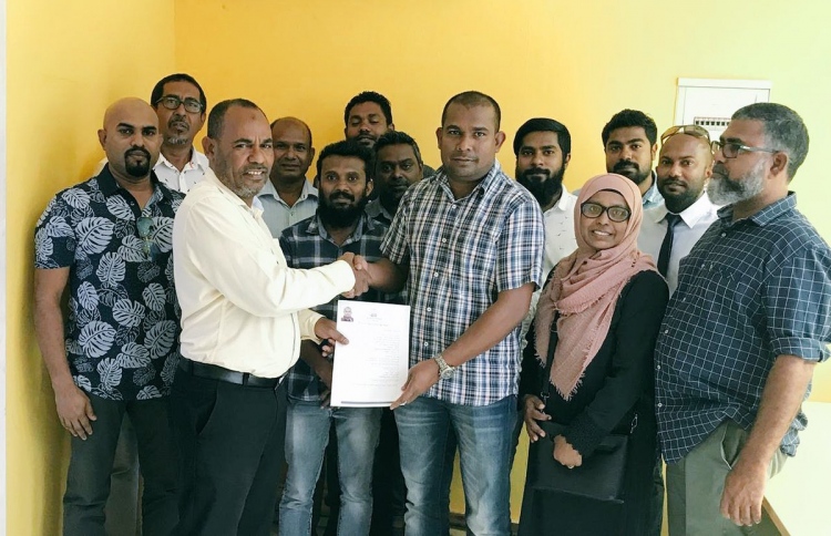 މުޣުނީ އަށް ކުރި ތާއީދު އެމްޑީޕީން އަނބުރާ ގެންގޮސްފި