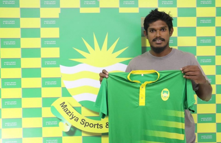 ކެޕްޓަން އަސަދުﷲ ވެސް މާޒިޔާގައި މަޑުކޮށްފި