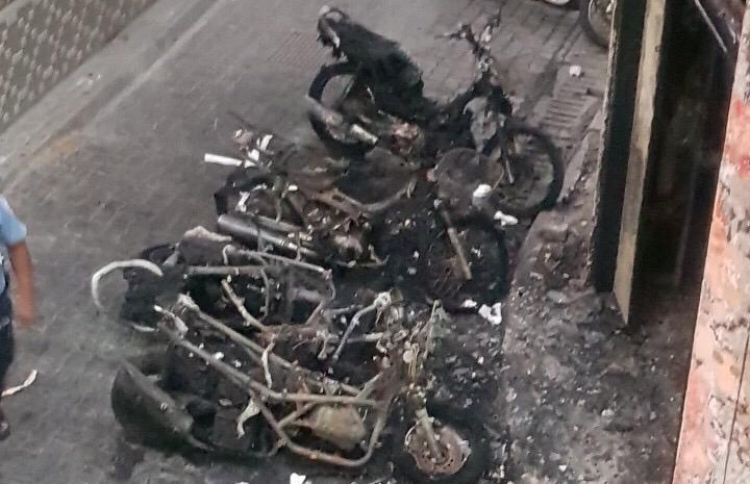 ހަ ސައިކަލެއްގައި ރޯކޮށްލައިފި