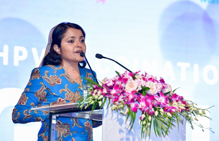 އާޓިސްޓުންގެ ހައްގުތައް ހިމާޔަތް ކުރަންޖެހޭ: ޔުމްނާ