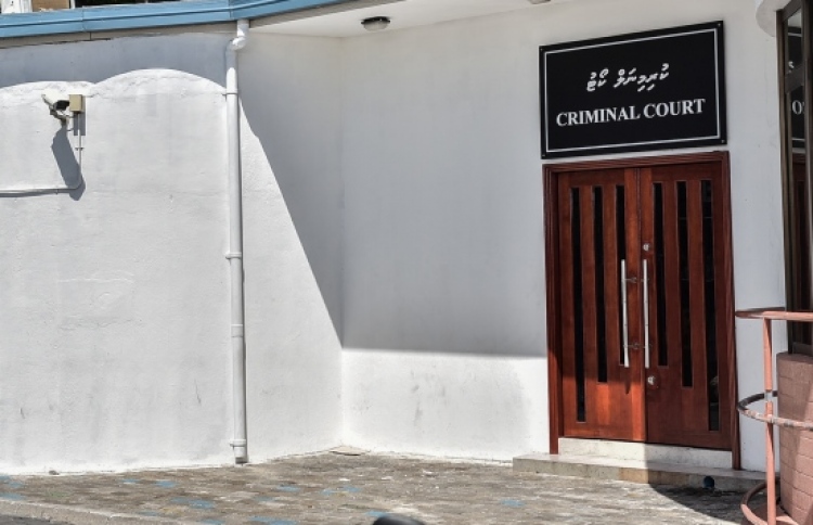 ކްރިމިނަލް ކޯޓަށް ދެ ގާޒީން ހޯދަން އިއުލާނުކޮށްފި