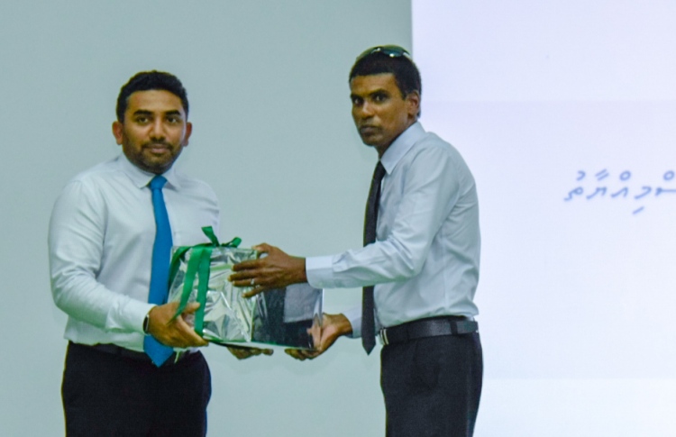 ހަކުރުބަލީގެ ގައުމީ ޕްރޮގްރާމް އިފްތިތާހުކޮށްފި