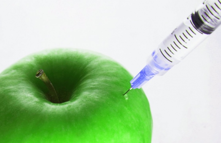 މޭވާ ޖޫސް އިންޖެކްޓްކުރި މީހަކު މަރުނުވީ ކިރިޔާ