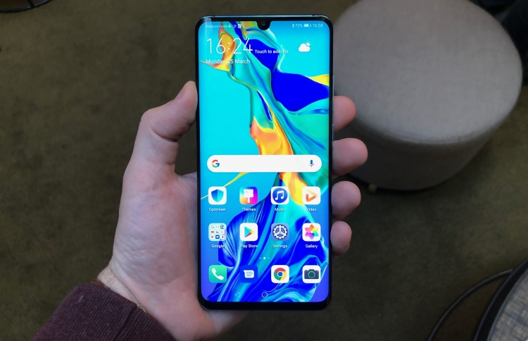 ވާވޭ ޕީ30 ޕްރޮ ދައްކާލައިފި، ވަރުގަދަ ކެމެރާއެއް