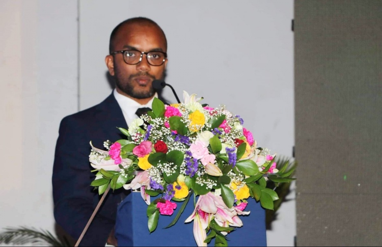 އޮޑިޓް ރިޕޯޓުގައި އަންގާ ގޮތަށް އަމަލުކުރާނަން: އަމީރު