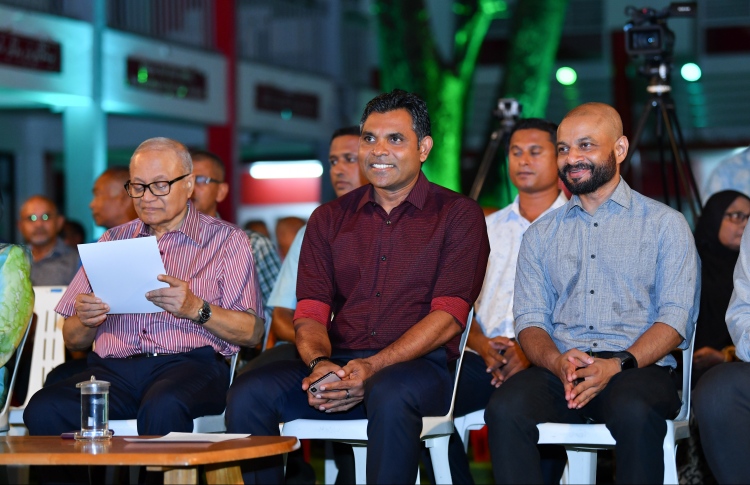 ސަރުކާރު ދަމަހައްޓަން ވޯޓު ދެއްވާ: ނައިބު ރައީސް