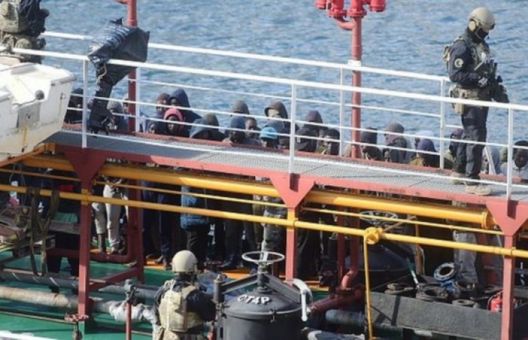 ބޯޓު ހައިޖެކްކުރި ރެފިއުޖީންނަށް ދައުވާ ކުރަނީ