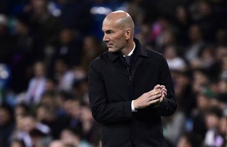 ރެއާލް މޮޅުވި ނަމަވެސް ޒިދާންގެ ހިތްހަމަނުޖެހުންތަކެއް