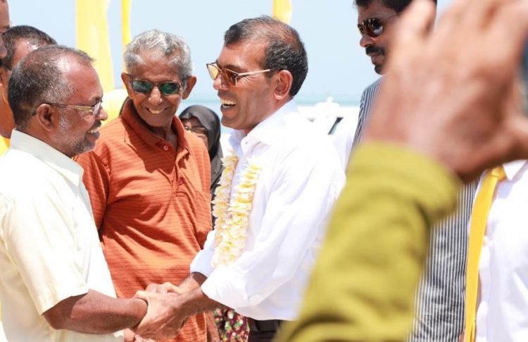 މާފަރު އެއާޕޯޓު ތަރައްގީކުރަން ރިޝްވަތު ނެގި: ނަޝީދު