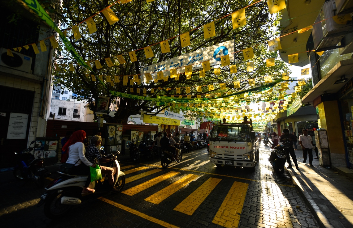 މަޖީދީމަގު ދިދަފަތިތަކުން ދިއްލާލާފައި---ފޮޓޯ: ހުސައިން ވަހީދު/މިހާރު