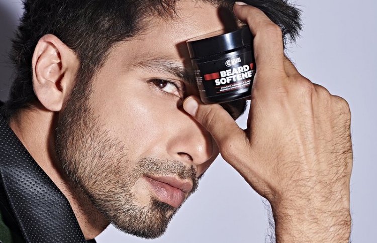 ބޮލީވުޑްގެ ޚަބަރުތައް ކުރުކޮށް