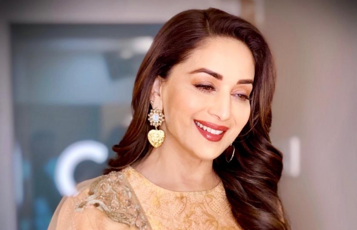 ބޮލީވުޑްގެ ޚަބަރުތައް ކުރުކޮށް