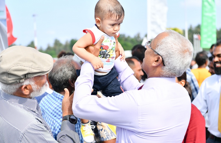 ރައީސް، އެމްޑީޕީގެ ބޮޑު ކާމިޔާބީގެ ފަހަތުގައި