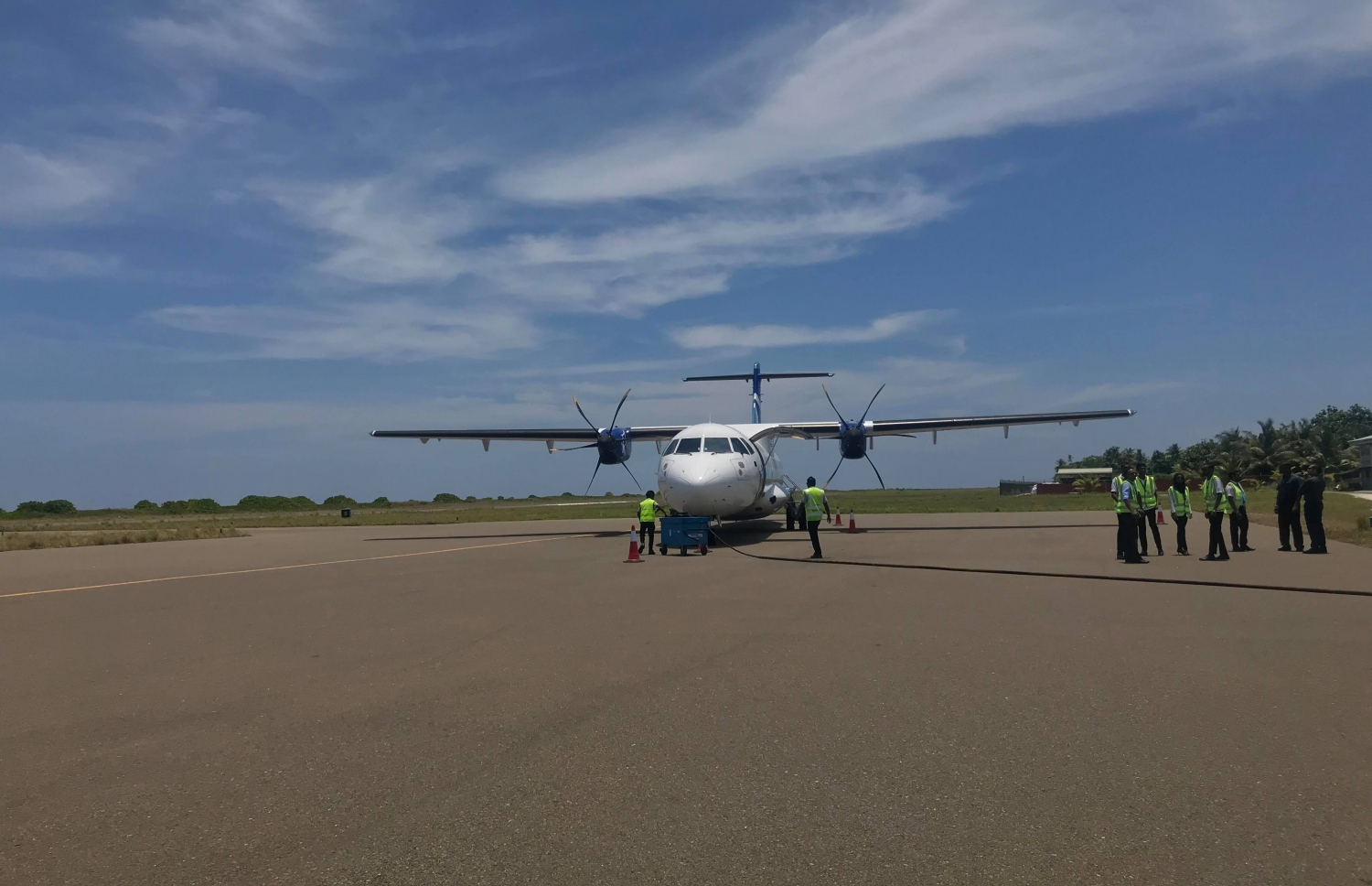 މަންޓާ އެއާގެ މަތިންދާބޯޓެއް މިއަދު ދަރަވަންދޫ އެއާޕޯޓުގައި.