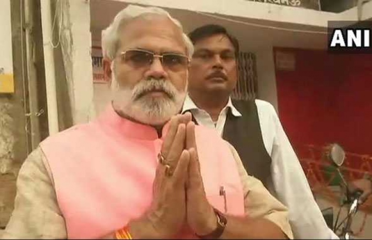 މޯދީއާ ވައްތަރު މީހަކު މޯދީ ވާދަކުރާ ދާއިރާ އަށް