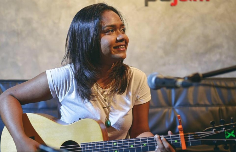 އަންދަލާގެ "ޖޯޑެއްގެ ސާފު ލޯބި" މާމުއިހެން