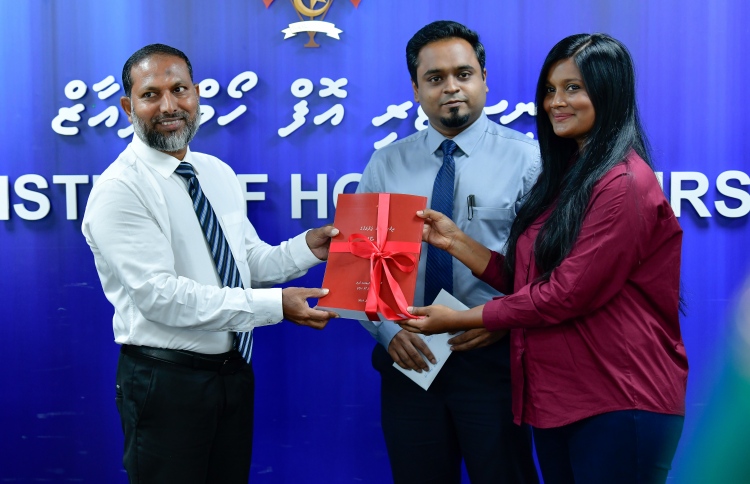 ޖަލުގެ ހާލަތު ބަދަލުކުރަން ގިނަ ހުށަހެޅުންތަކެއް