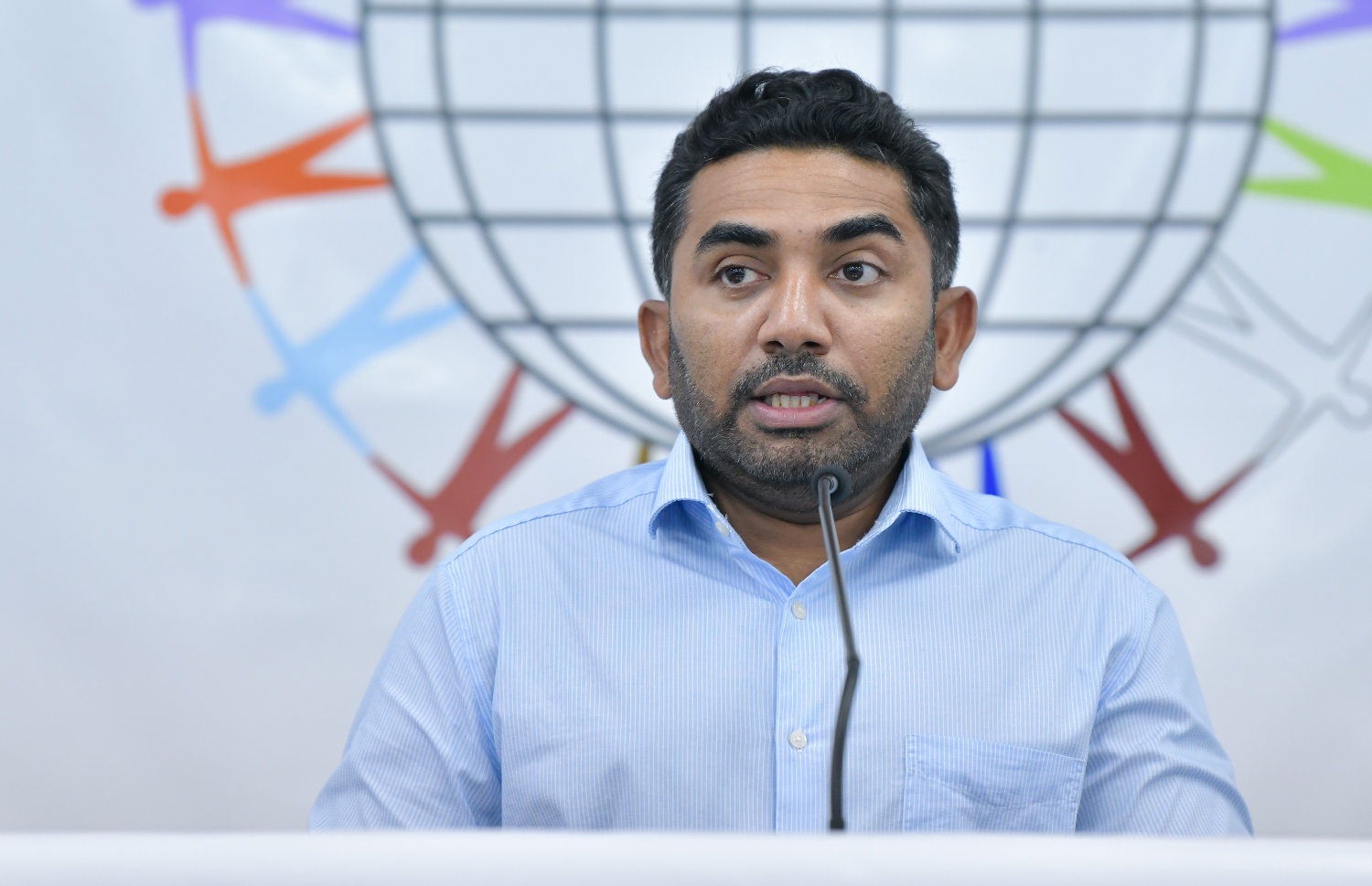 މިނިސްޓަރު އަމީން މިއަދުގެ ބައްދަލުވުމުގައި ވާހަކަދައްކަވަނީ -- ފޮޓޯ: ނިޝާން އަލީ/ މިހާރު