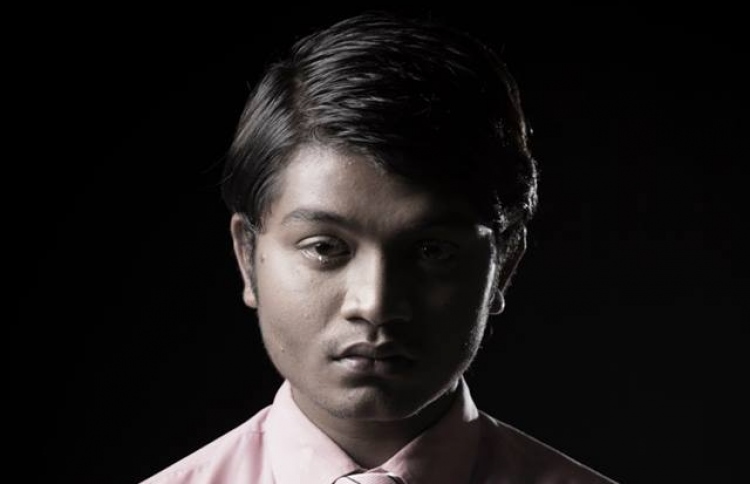 ވެބް ސީރީޒް "އެހެނަސް" އޮލިމްޕަހަށް