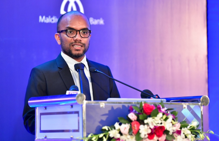 ކޮރަޕްޝަން ނައްތާލައިގެން ވިޔަފާރި ފުޅާވާނެ: އަމީރު