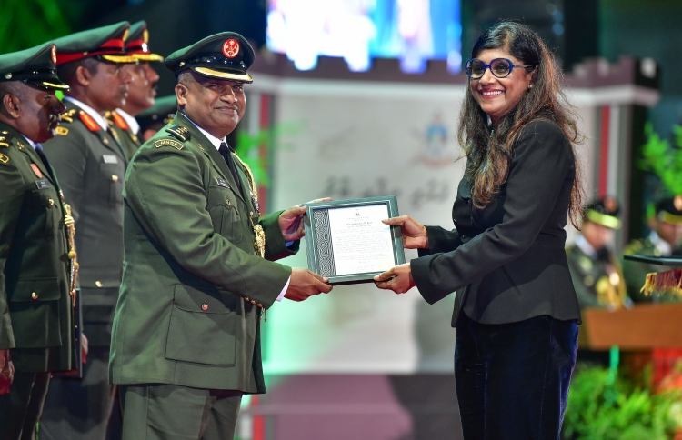 "ސިފައިން ސިޔާސީ ގޮތުން ވަކިކުރަން ފުރުސަތެއް ނުދޭނެ"