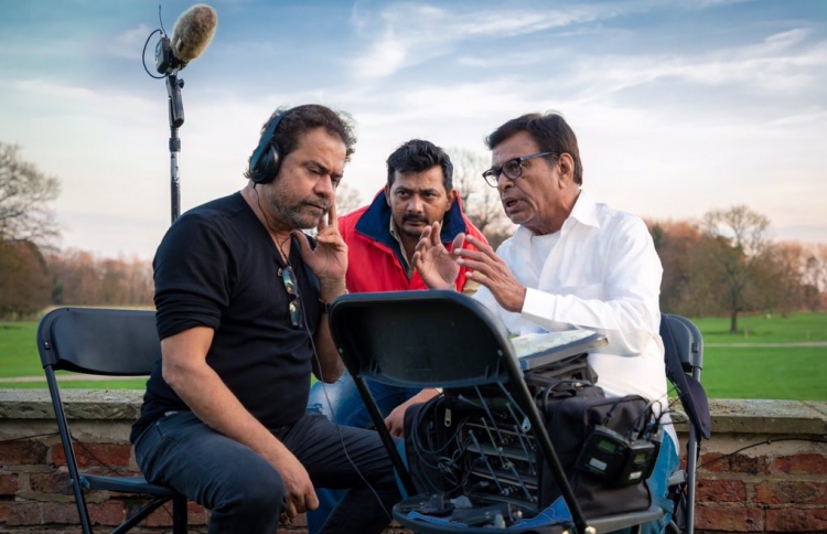 "ޕާގަލްޕަންތީ" ގެ ޝޫޓިންގެ ތެރެއިން.