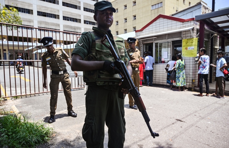 ލަންކާގައި ދޭން އުޅުނު ހަމަލާއެއް ފެއިލްކޮށްލައިފި