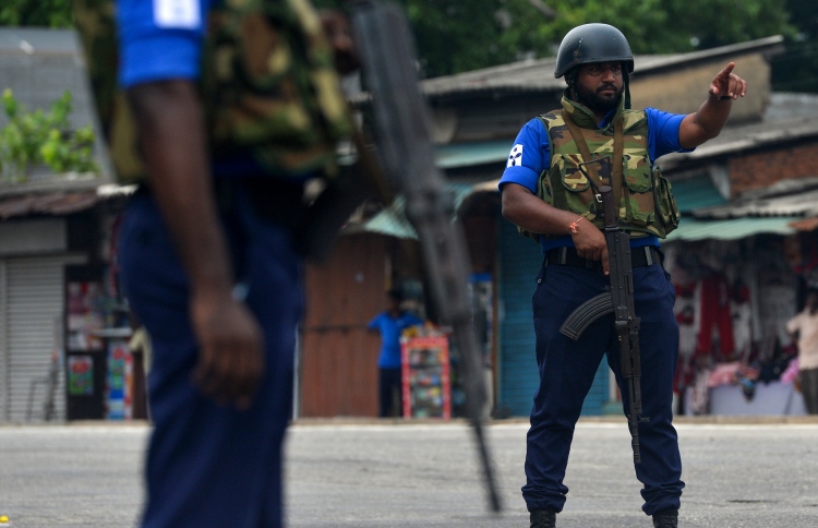 އިތުރު ތިން ދިވެހިން ލަންކާގައި ހައްޔަރުކޮށްފި