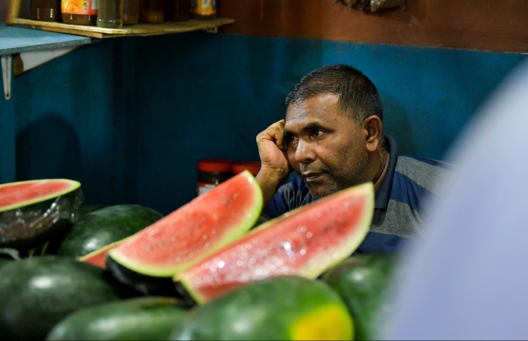 ކަރާގެ "ފޮނިކަމެއް ނެތް"، ކީއްވެ؟