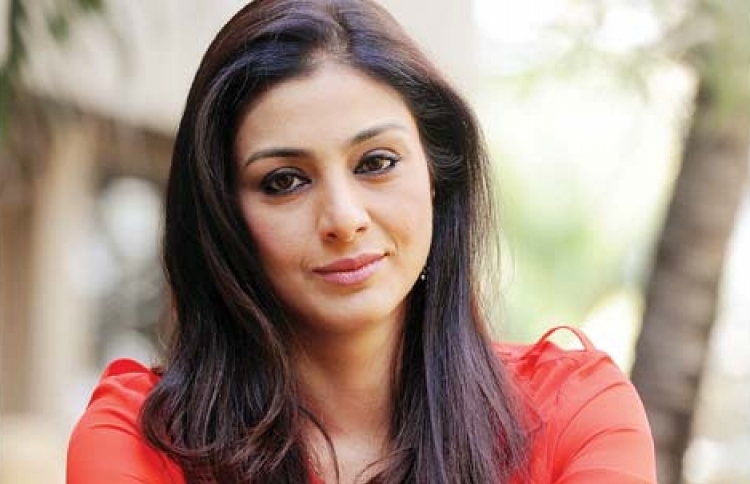 ބޮލީވުޑްގެ ޚަބަރުތައް ކުރުކޮށް