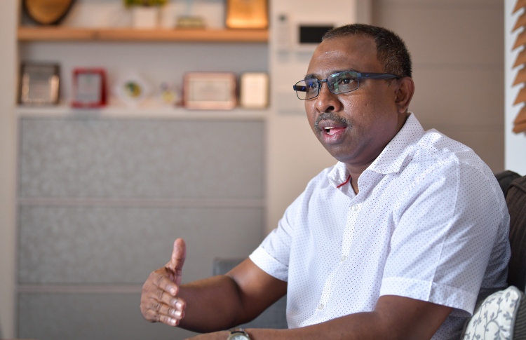 ތިލަފުށީގައި އުޅޭ ބިދޭސީންގެ ނުރައްކާ ބޮޑު: އާޒިމް