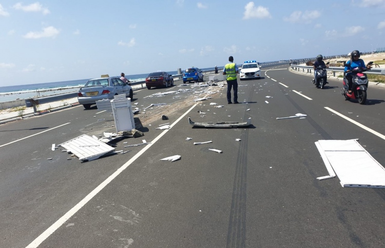 ސައިކަލެއް ކޮންޓްރޯލުން ނެއްޓި ކުޑަ ކުއްޖަކު ޒަހަމްވެއްޖެ